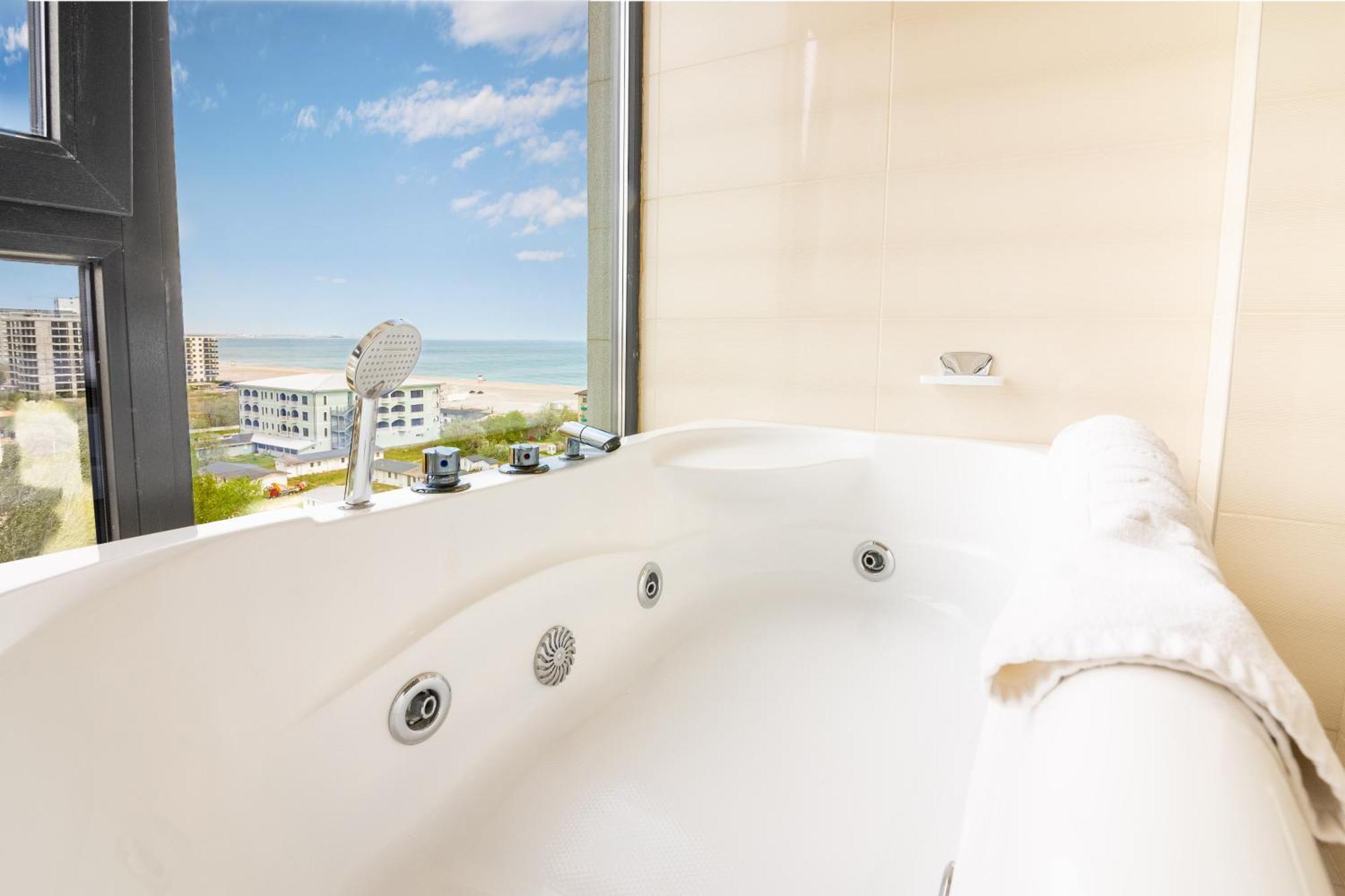 Miramare Residence Aparthotel Нэводари Экстерьер фото
